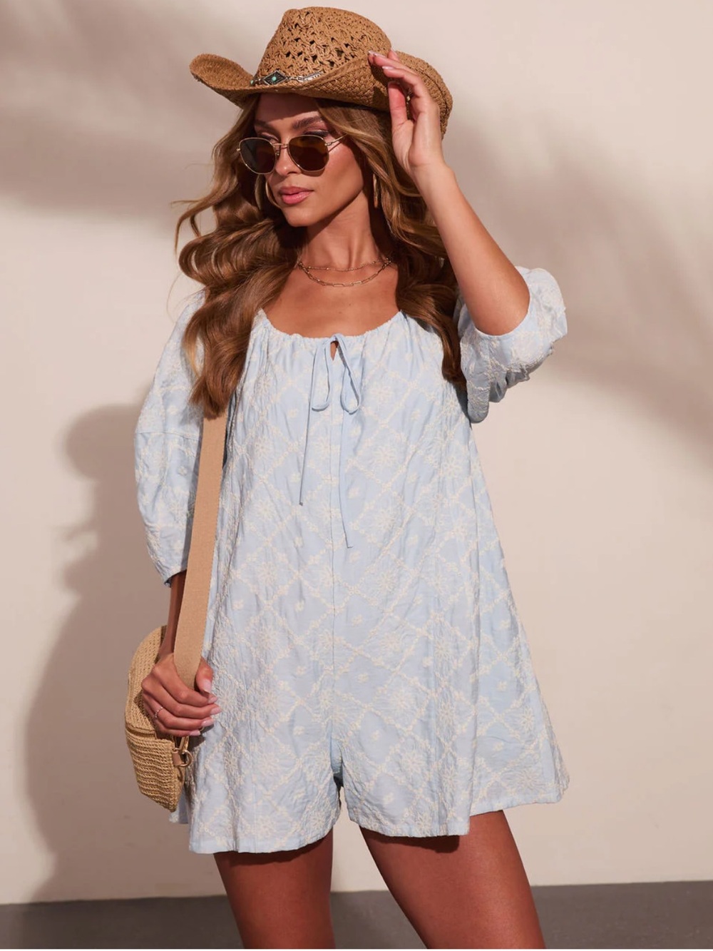 NWOT VICI Ranch Rose Relaxed Embroidered Romper Sz: S